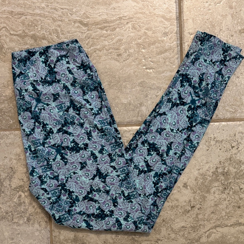 Lularoe One Size Leggings